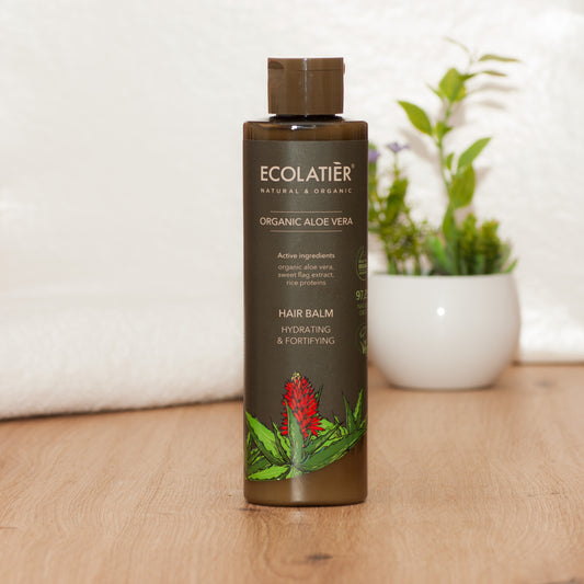 Básamo hidratante y fortificante aloe vera Ecolatier