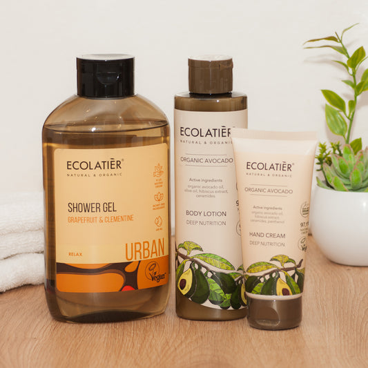 Ritual ducha Esencial — limpieza, hidratación corporal y cuidado de manos en 3 pasos